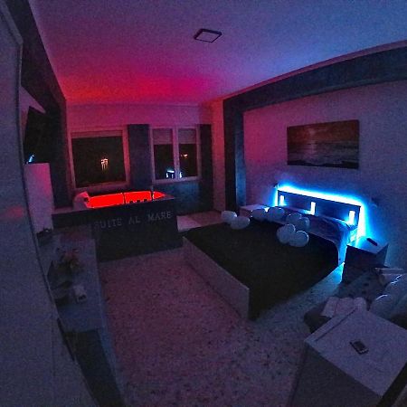 Suite Al Mare Taranto Esterno foto