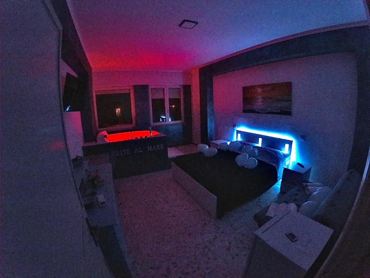 Suite Al Mare Taranto Esterno foto