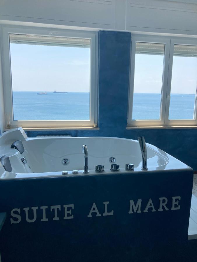Suite Al Mare Taranto Esterno foto