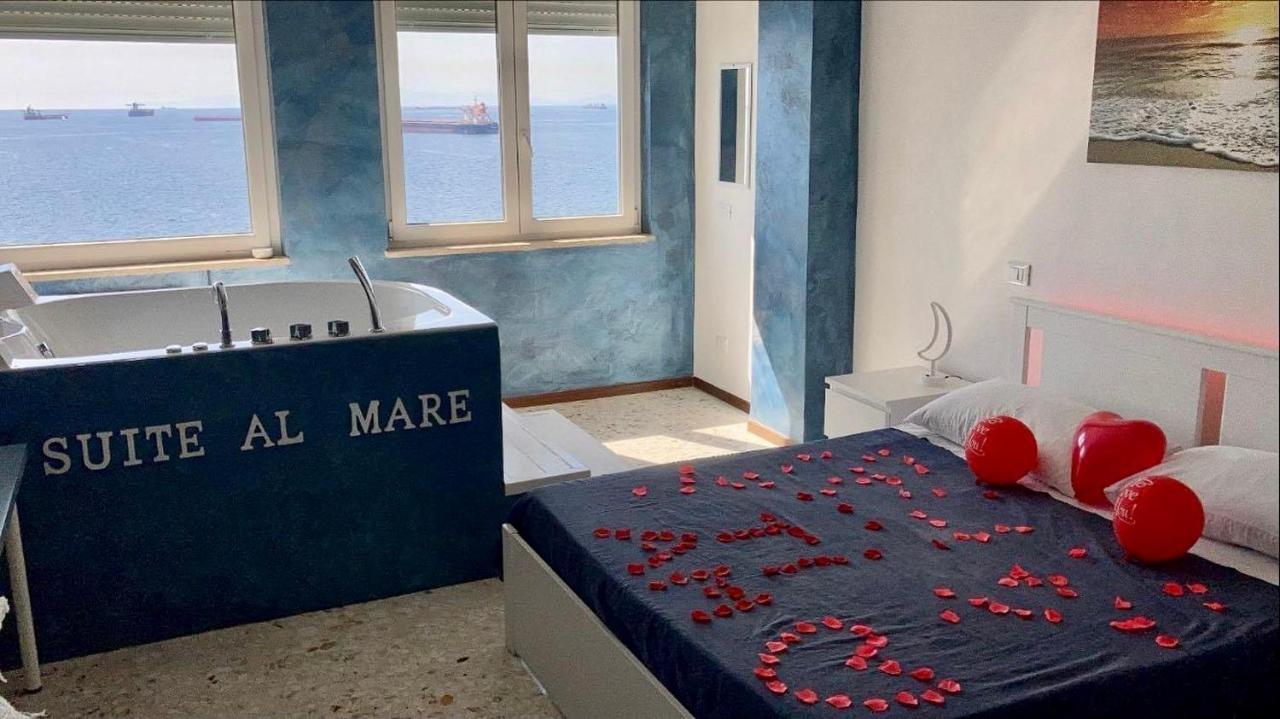 Suite Al Mare Taranto Esterno foto