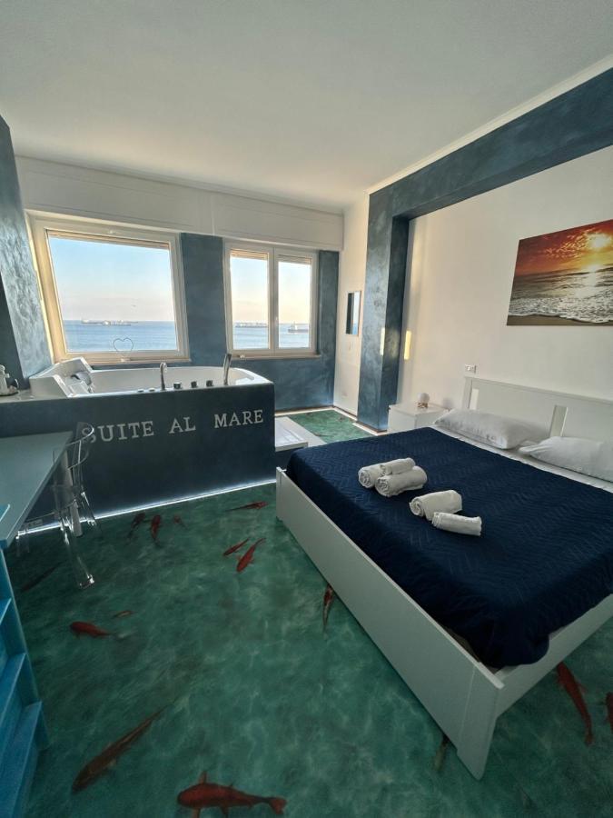 Suite Al Mare Taranto Esterno foto